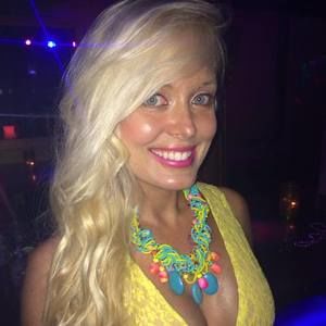 Meet your Posher, Carlota